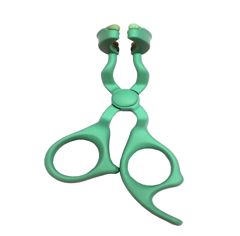 Hilfsmittel für farbige Kontaktlinsen